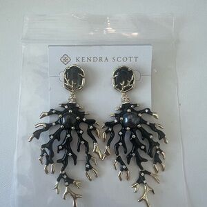Kendra Scott Shea Earrings